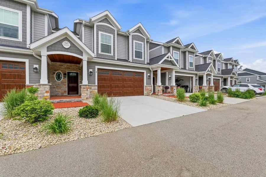1204 S Main STREET #5, Lake Mills, WI 53551 - #2