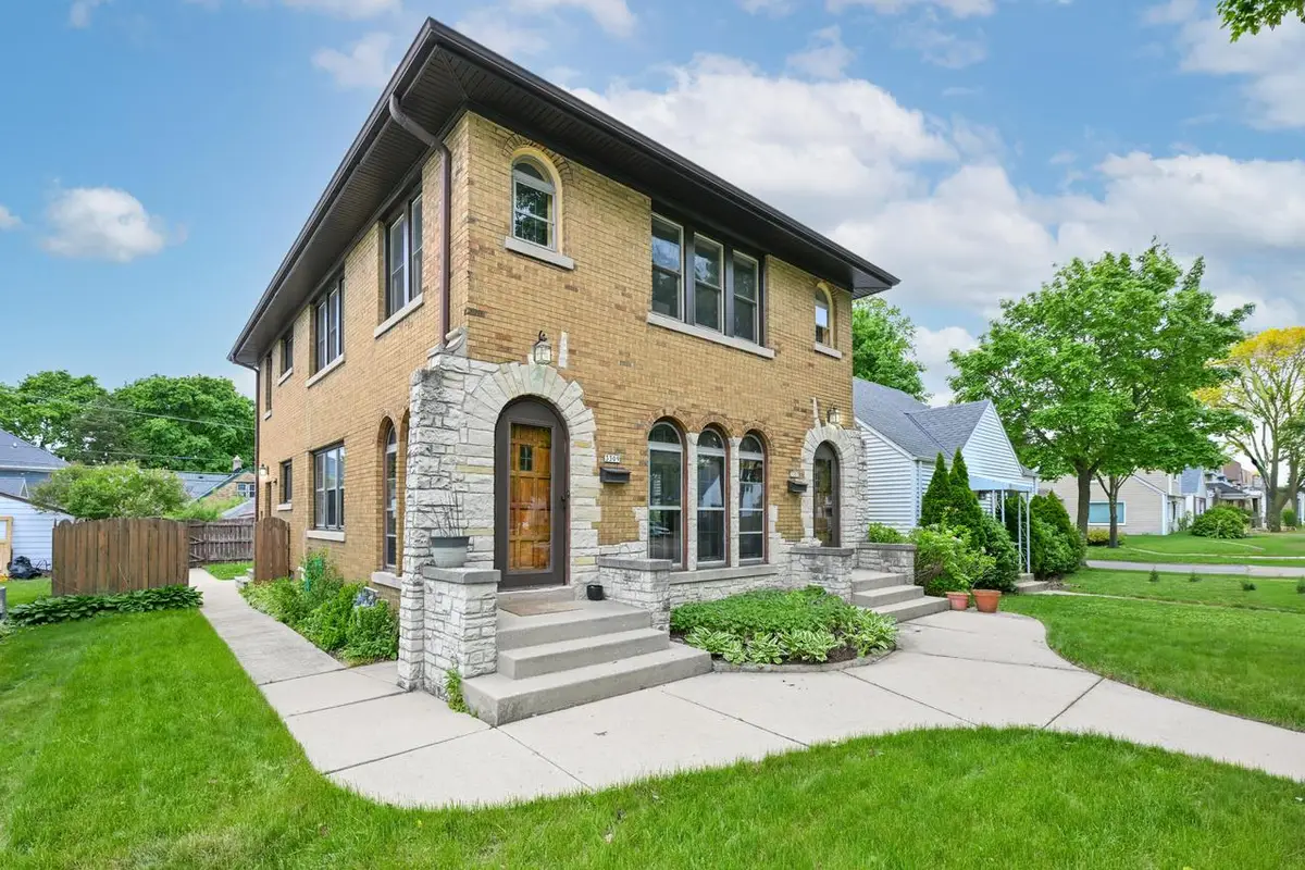 3307 S Springfield AVENUE #3309, Milwaukee, WI 53207 - #1