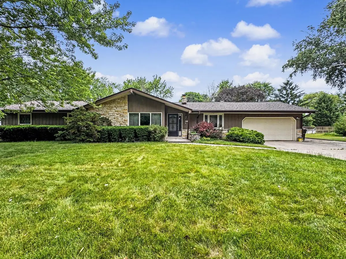 4500 W Abbott AVENUE, Greenfield, WI 53220 - #1