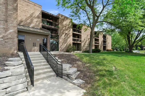 3635 N Tucker PLACE #APT 203, Milwaukee, WI 53222