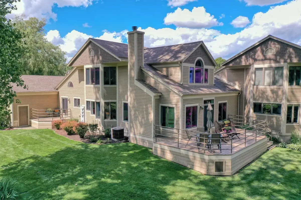 W304N2356 N Westwind DRIVE #6A, Delafield, WI 53072 - #1