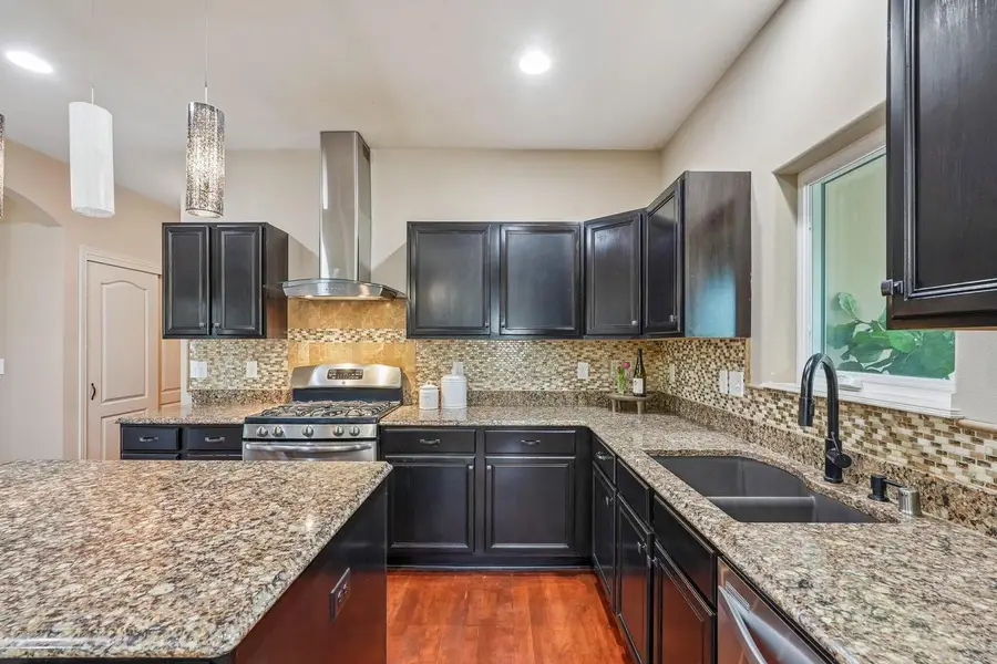 N55W20970 Carters Crossing CIRCLE, Menomonee Falls, WI 53051 - #2