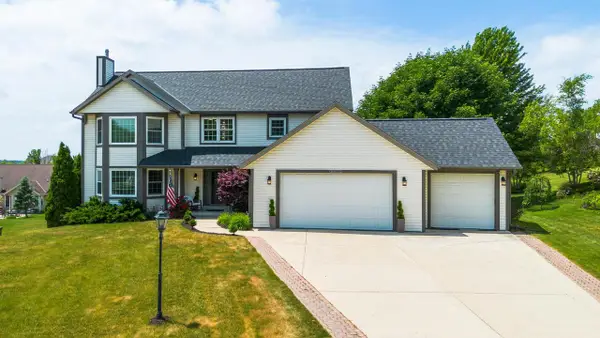 W127S9657 Scott Krause DRIVE, Muskego, WI 53150