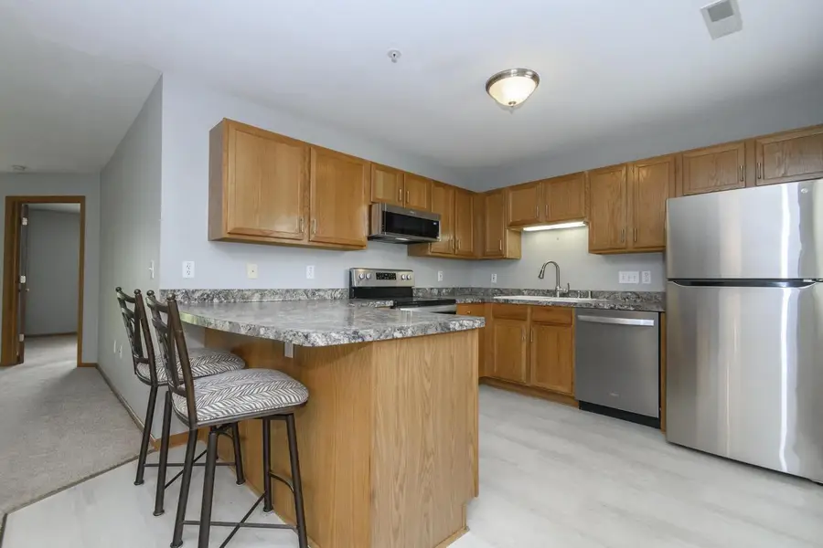 18730 Emerald CIRCLE #B, Brookfield, WI 53045 - #2
