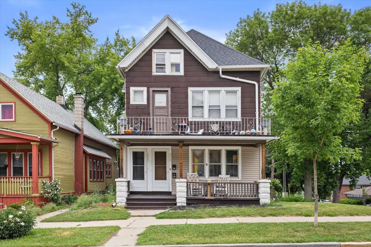 226 E Smith STREET #228, Milwaukee, WI 53207 - #1