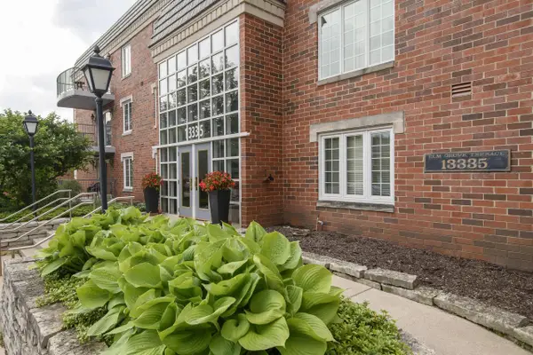 13335 Watertown Plank ROAD #110, Elm Grove, WI 53122