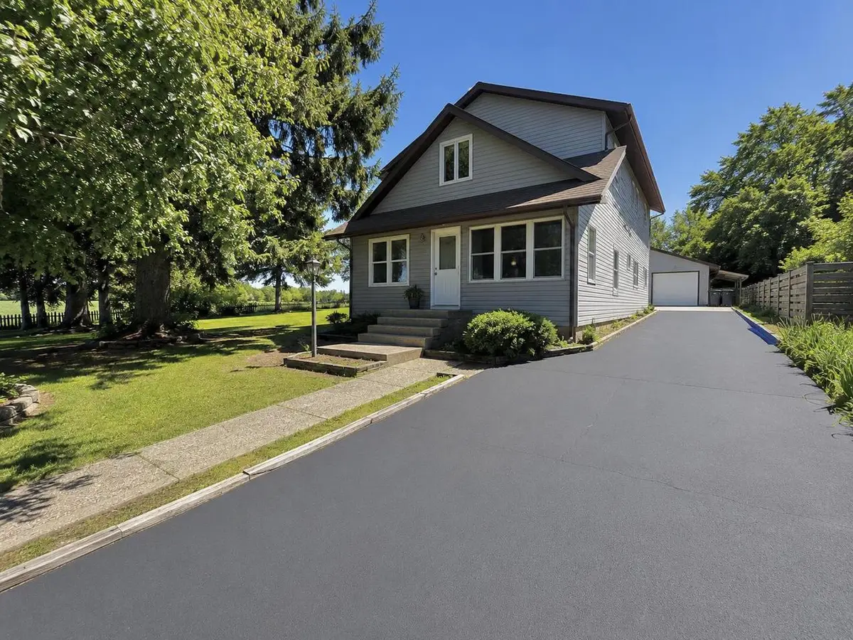 11907 254th AVENUE, Trevor, WI 53179 - #1