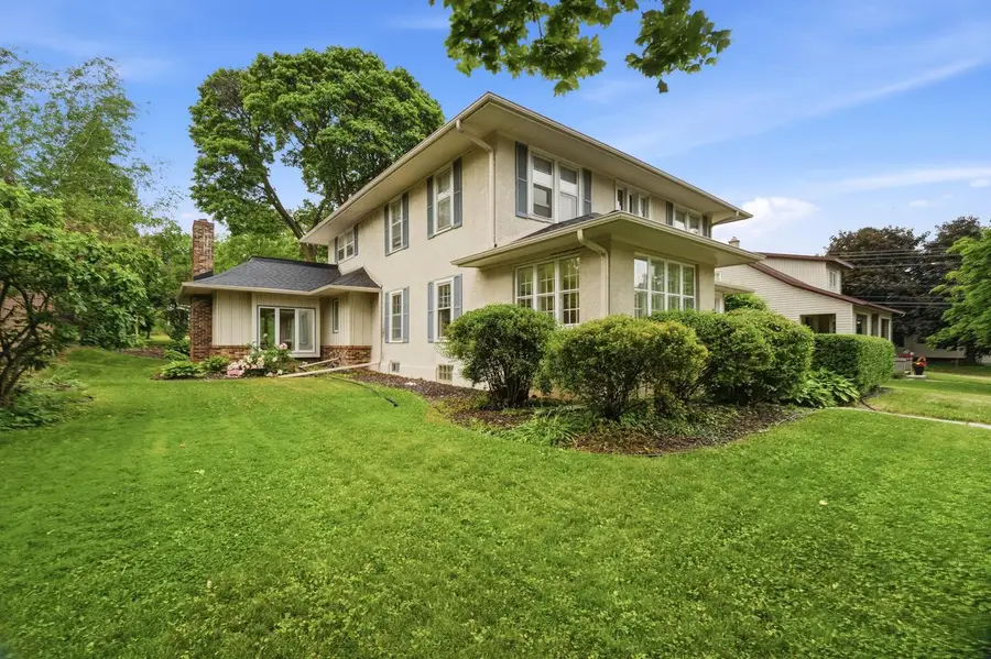 2113 Monroe STREET, New Holstein, WI 53061 - #2