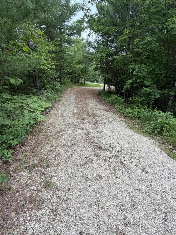 N12147 HILLSIDE ROAD, Wausaukee, WI 54177
