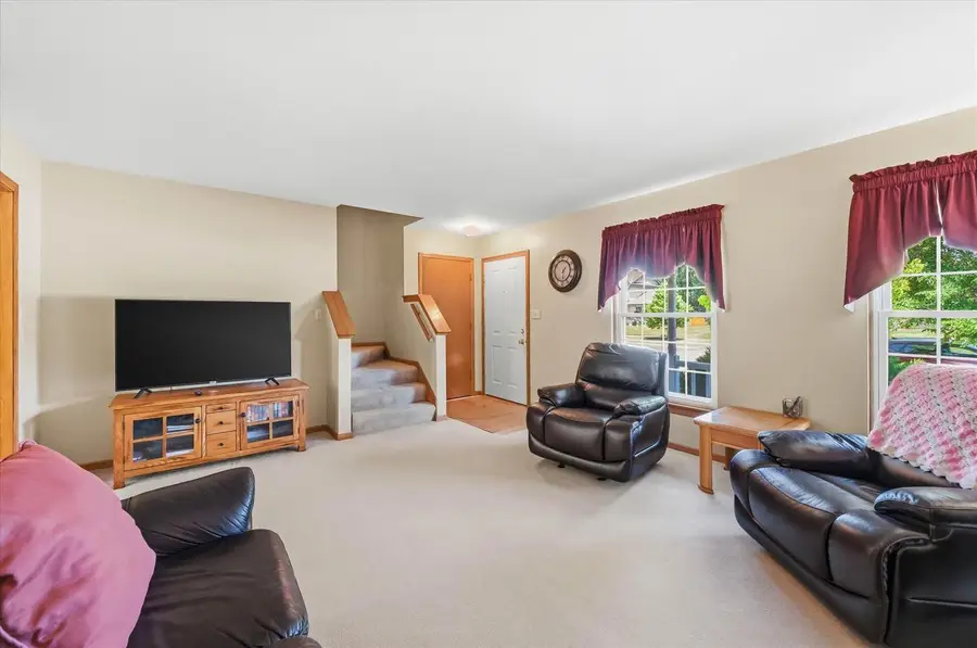W213N16673 Glen Brooke DRIVE, Jackson, WI 53037 - #3