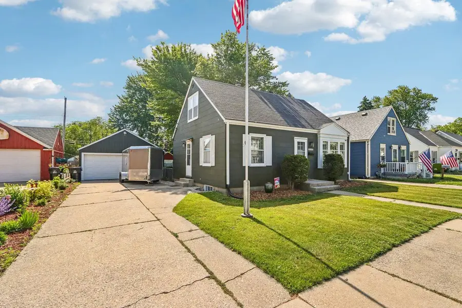 2325 Coolidge AVENUE, Racine, WI 53403 - #2