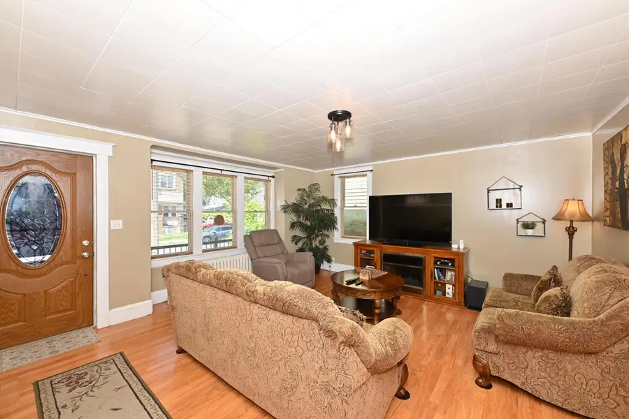 1818 S 6th STREET, Milwaukee, WI 53204 - #2