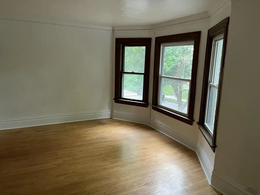 734 S 31st STREET, Milwaukee, WI 53215 - #3