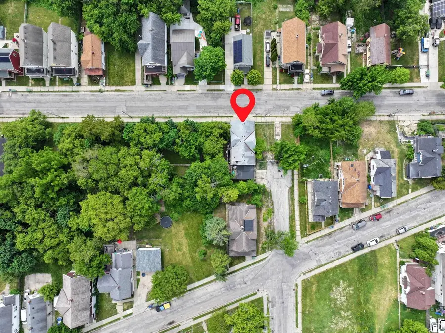 3160 N Dr William Finlayson STREET #3162, Milwaukee, WI 53212 - #2