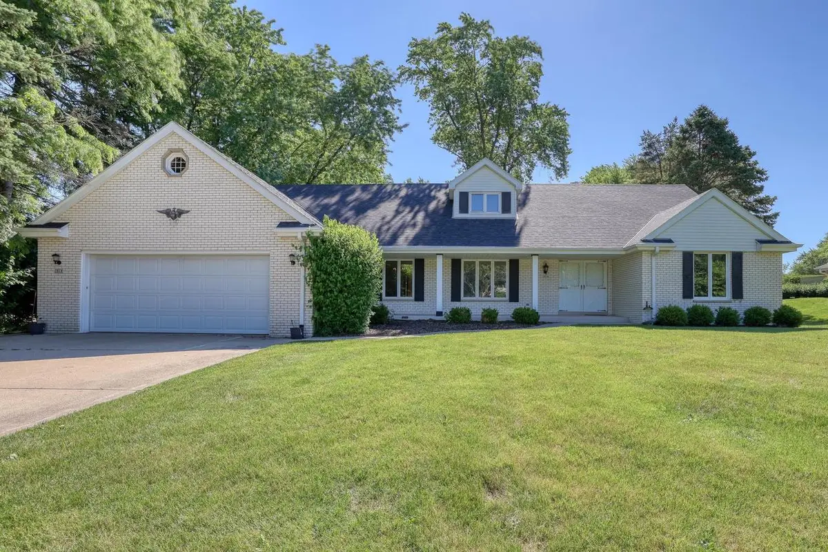 3910 Fresno ROAD, Brookfield, WI 53045 - #1