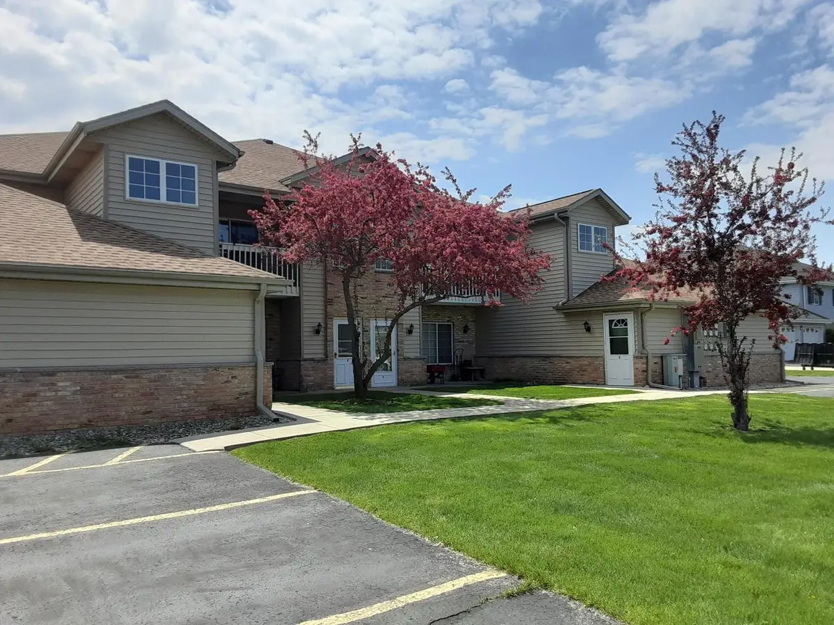3620 E Barbara COURT #8, Oak Creek, WI 53154 - #1