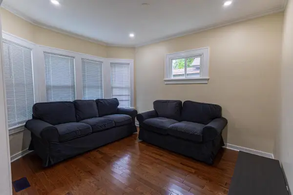 1408 W Manitoba STREET, Milwaukee, WI 53215