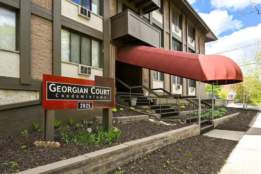 2025 E Greenwich AVENUE #110, Milwaukee, WI 53211 - #2