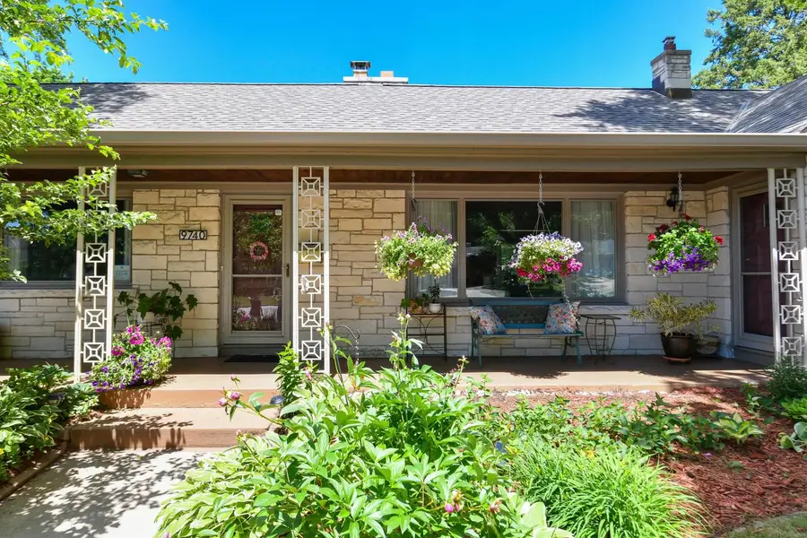 9740 W Center STREET, Milwaukee, WI 53222 - #2