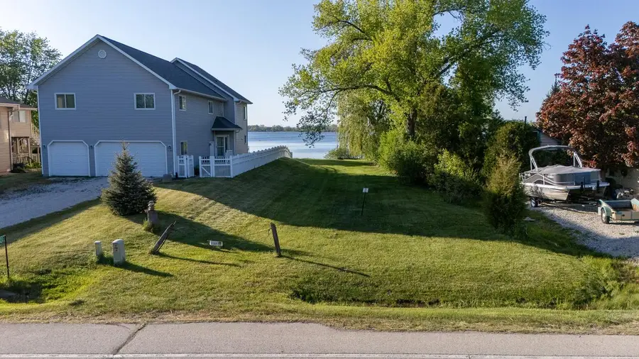 7427 WIND LAKE ROAD E, Waterford, WI 53185 - #2
