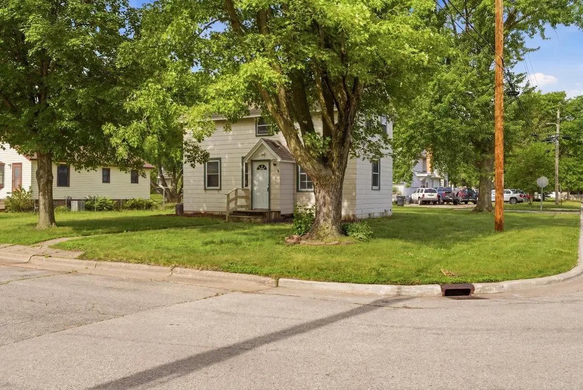 2737 Hamilton STREET, La Crosse, WI 54603 - #1