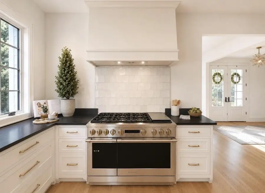 4840 N Larkin STREET, Whitefish Bay, WI 53217 - #3