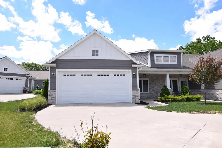 12263 W Waterford AVENUE, Greenfield, WI 53228 - #2