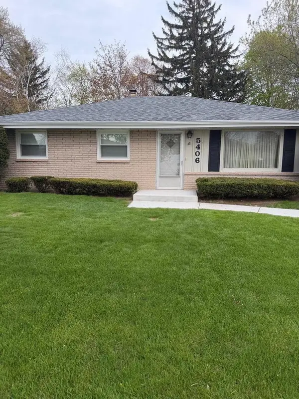 5406 S Merrill AVENUE, Cudahy, WI 53110