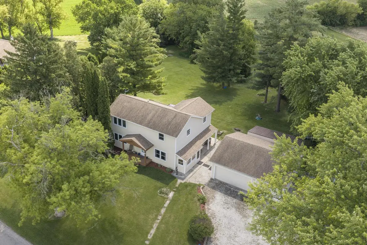5651 Honey Creek ROAD, East Troy, WI 53120 - #1