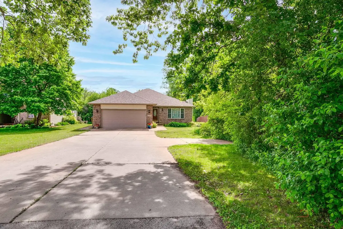 10059 Sheridan ROAD, Pleasant Prairie, WI 53158 - #1