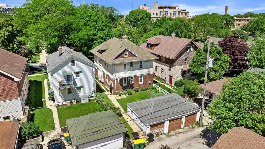 3932 N Maryland AVENUE #3934, Milwaukee, WI 53211 - #3