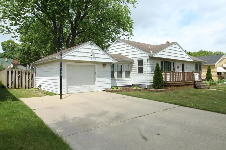 4461 N 69th STREET, Milwaukee, WI 53218 - #3