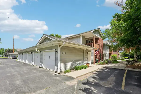 220 E Remer ROAD #403, Elkhorn, WI 53121