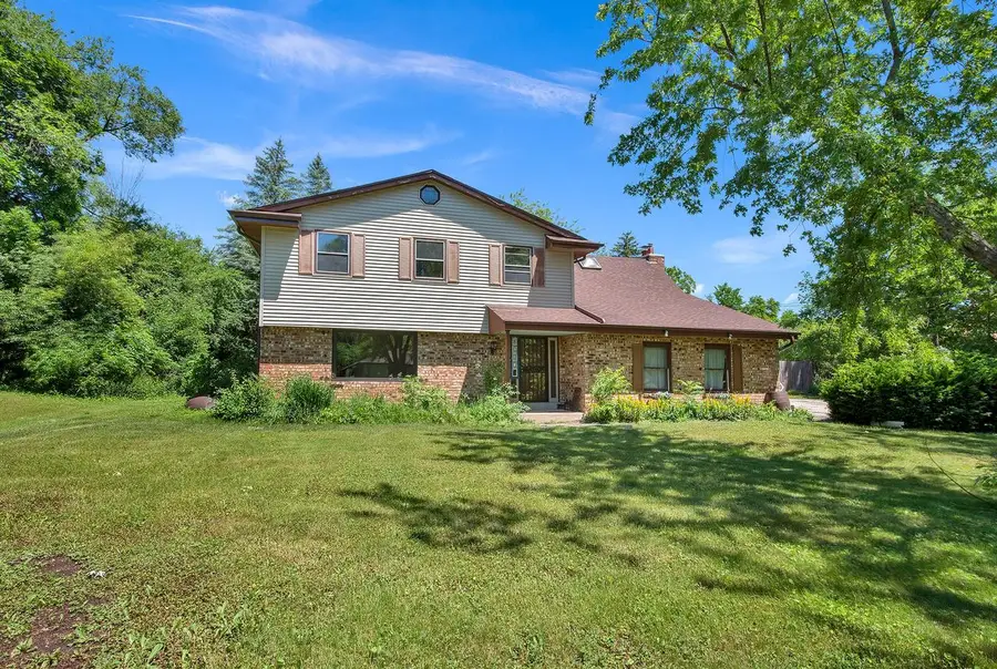 10124 W Vera AVENUE, Milwaukee, WI 53224 - #2