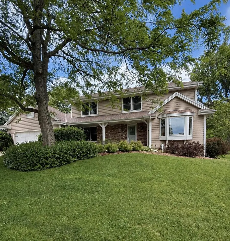 N106W7580 Chatham STREET, Cedarburg, WI 53012 - #2