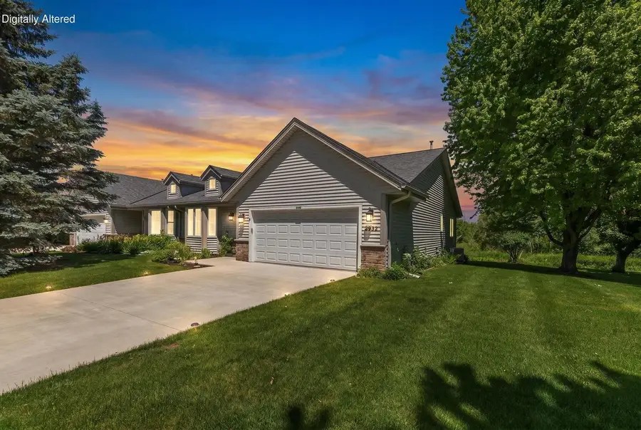 2924 Valley AVENUE, West Bend, WI 53095 - #2