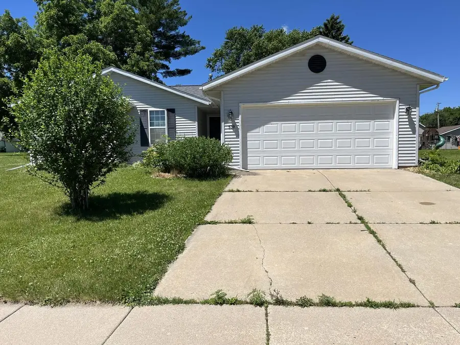 539 Lewellen STREET, Marshall, WI 53559 - #2