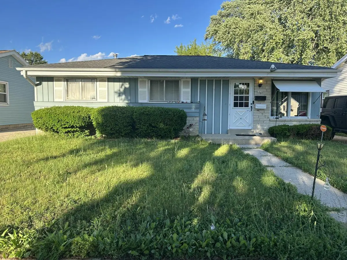 6420 N 49th STREET, Milwaukee, WI 53223 - #1