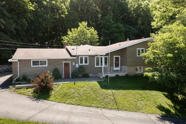 3421 Cliffside DRIVE, La Crosse, WI 54601