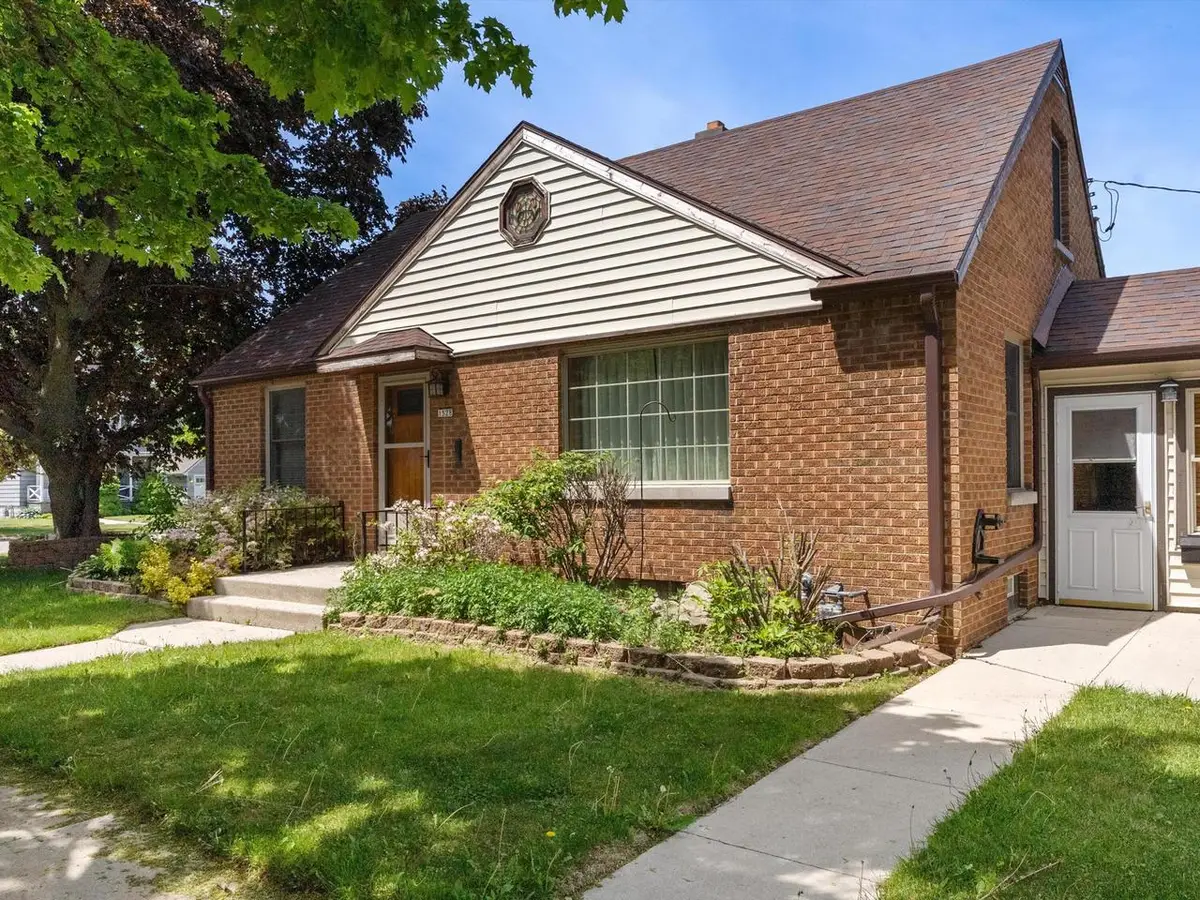 1528 Ashland AVENUE, Sheboygan, WI 53081 - #1