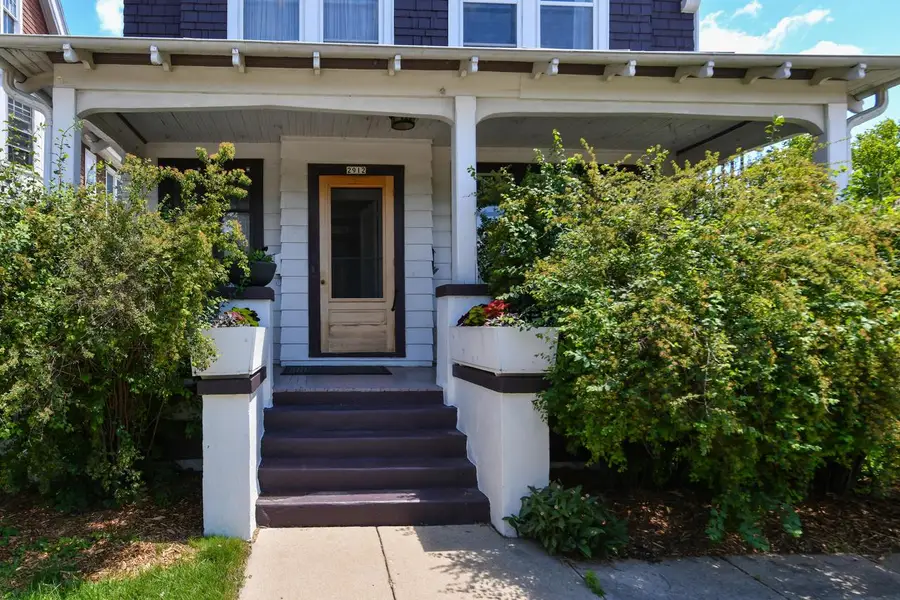 2912 N Murray AVENUE, Milwaukee, WI 53211 - #2