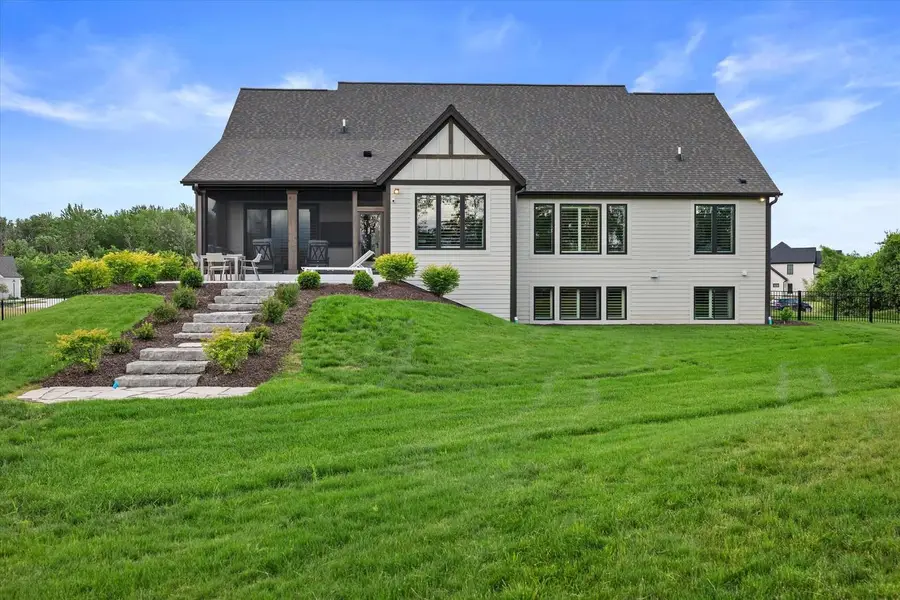 N69W17970 Haven DRIVE, Menomonee Falls, WI 53051 - #3