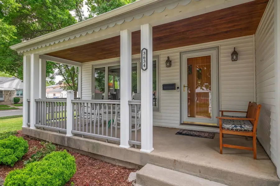 3634 N 97th PLACE, Milwaukee, WI 53222 - #2