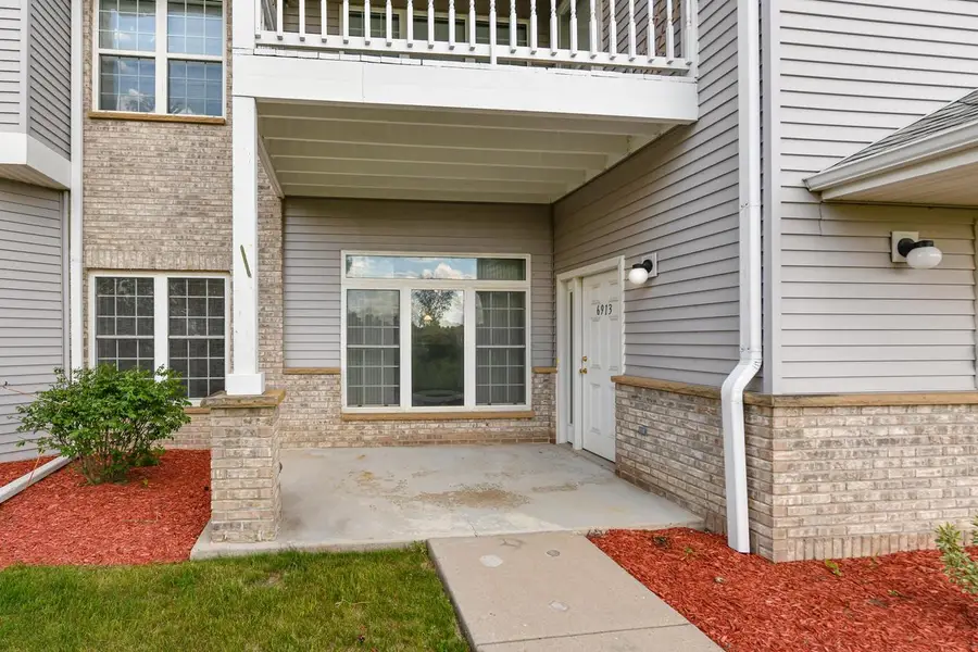 6913 S Rolling Meadows COURT, Oak Creek, WI 53154 - #3