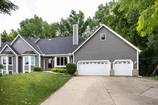 19065 Hiview DRIVE #2, Brookfield, WI 53045