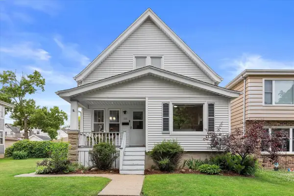 447 S 72nd STREET, Milwaukee, WI 53214