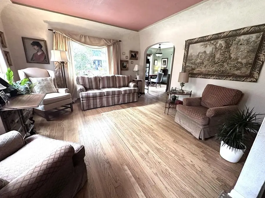 4920 N Newhall STREET, Whitefish Bay, WI 53217 - #2