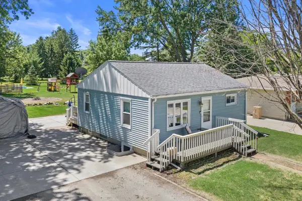231 E Leonard STREET, Watertown, WI 53098