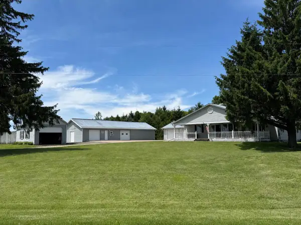 W3494 MCCLINTOCK ROAD, Mindoro, WI 54644