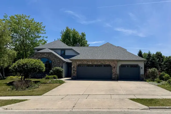 375 Regatta DRIVE, Port Washington, WI 53074